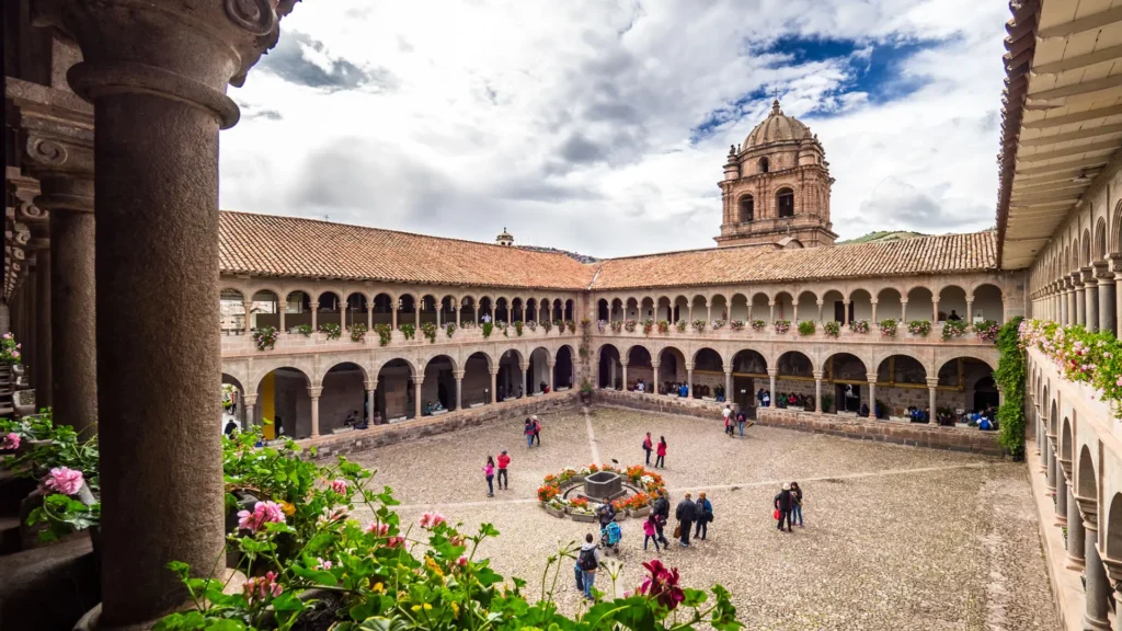 Qoricancha and Santo Domingo Convent courtyard during Cusco City Tour